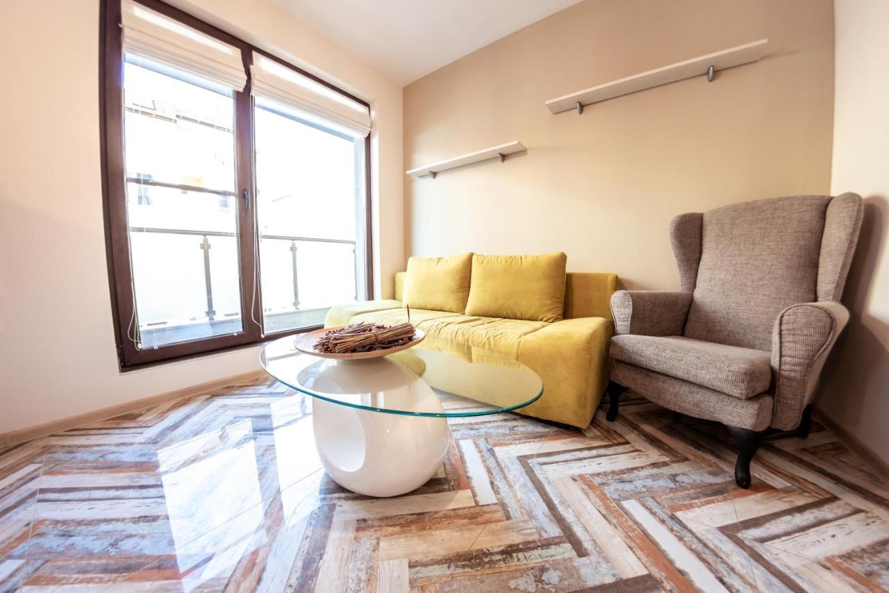 Bright 1Bdr Apartment With A Balcony Sofía Exterior foto
